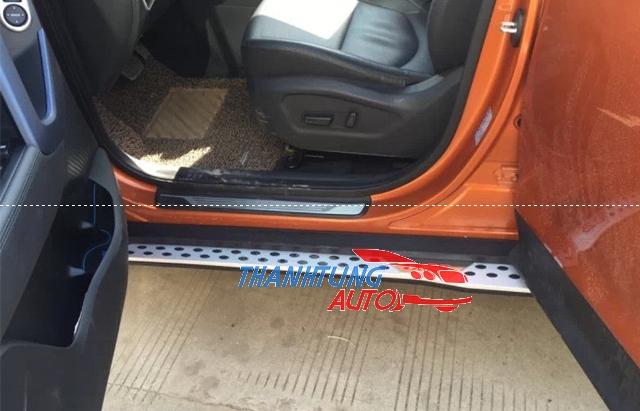 Bậc bước chân cho Creta mẫu chấm bi 