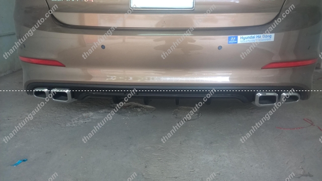Lip sau chia 2 pô kép cho Elantra 2016-2017 mẫu 2