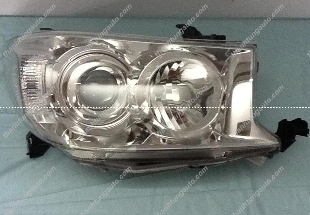 Đèn pha Fortuner 2009
