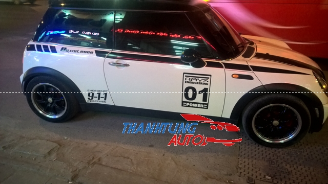 Dán tem xe oto sport Mini Cooper tại thanhtungauto