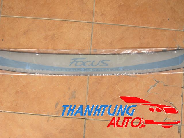 Nẹp chống xước cốp sau Focus 2013-2015 hatchback