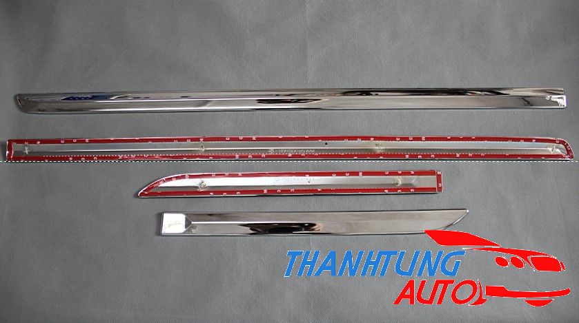 Nẹp sườn inox cho xe Outlander 2013 - 2015