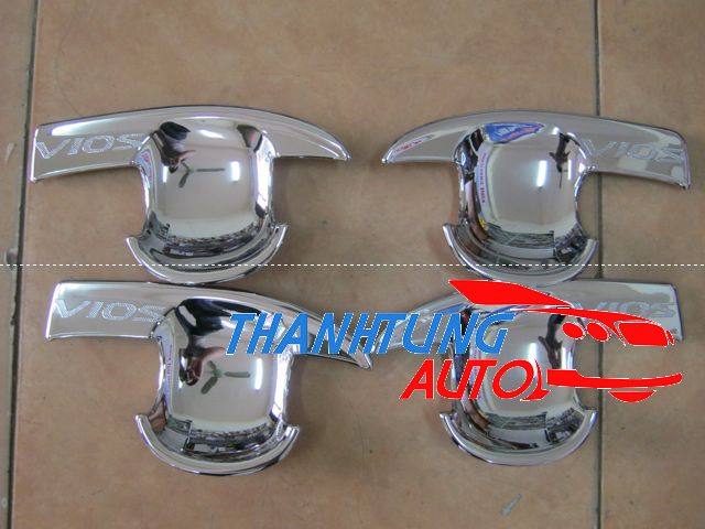 Ốp hõm tay cửa có chữ cho xe Vios 2014-2017