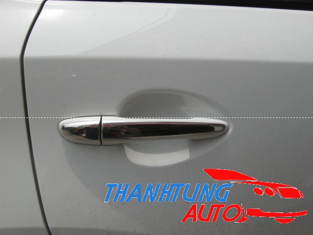 Ốp tay cửa inox cho xe Mazda2 2015 - 2016