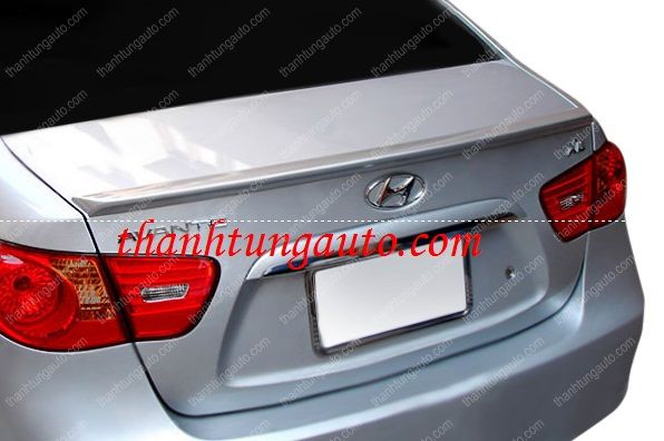 Đuôi gió sát cốp cho xe avante 2008 - 2013